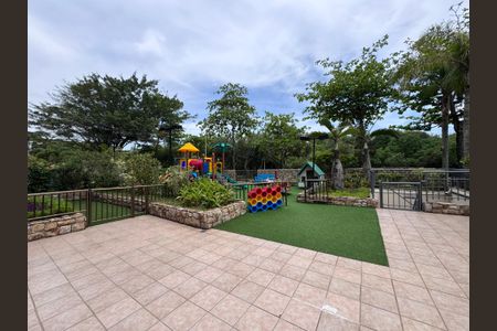 Apartamento à venda com 165m², 3 quartos e 2 vagas Apartamento à venda com 165m², 3 quartos e 2 vagasÁrea comum