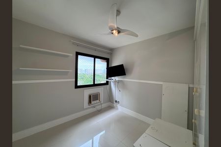 Apartamento à venda com 165m², 3 quartos e 2 vagas Apartamento à venda com 165m², 3 quartos e 2 vagasQuarto