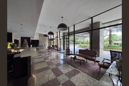 Apartamento à venda com 165m², 3 quartos e 2 vagas Apartamento à venda com 165m², 3 quartos e 2 vagasÁrea comum