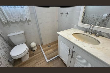 Apartamento para alugar com 80m², 3 quartos e 2 vagasBanheiro quarto 2