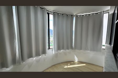 Apartamento para alugar com 80m², 3 quartos e 2 vagasVaranda