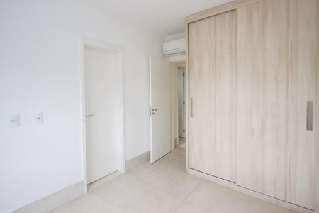 Apartamento para alugar com 2 quartos, 73m² em Jardim Aeroporto, São Paulo