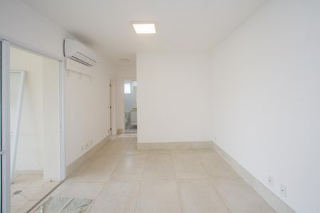 Apartamento para alugar com 2 quartos, 73m² em Jardim Aeroporto, São Paulo