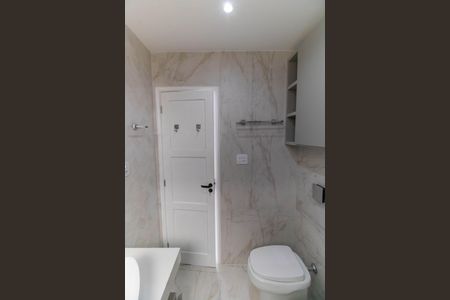 Apartamento à venda com 110m², 3 quartos e 1 vagaBanheiro 1