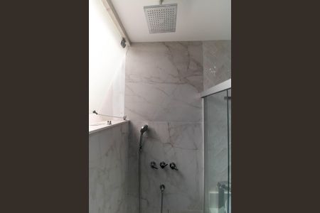 Apartamento à venda com 110m², 3 quartos e 1 vagaBanheiro 1