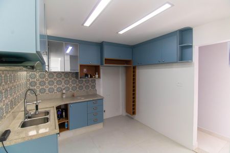 Apartamento à venda com 110m², 3 quartos e 1 vagaCozinha e Área de Serviço