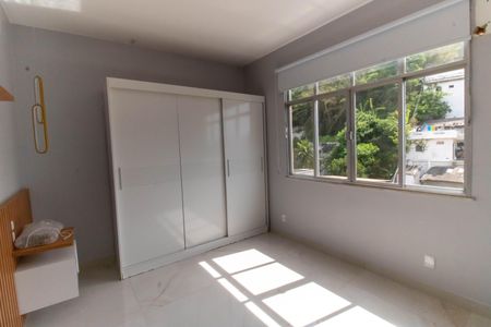 Apartamento à venda com 110m², 3 quartos e 1 vagaQuarto 2