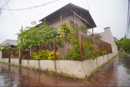 Casa à venda com 290m², 4 quartos e 2 vagasFachada