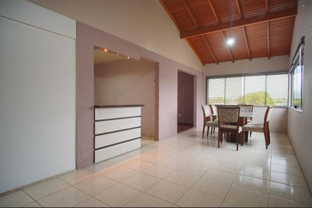 Casa à venda com 290m², 4 quartos e 2 vagasSala de Jantar