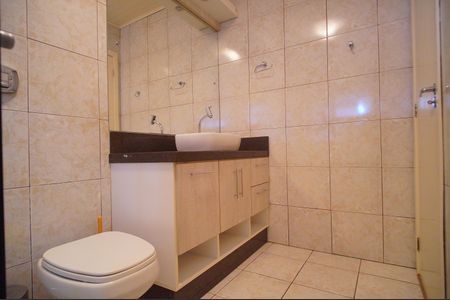 Casa à venda com 290m², 4 quartos e 2 vagasBanheiro 1