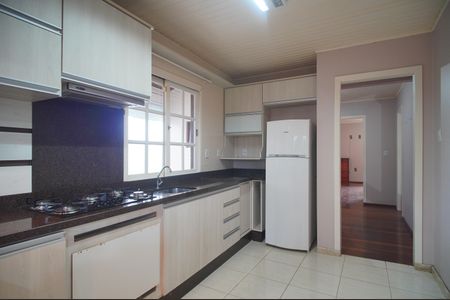 Casa à venda com 290m², 4 quartos e 2 vagascozinha 1