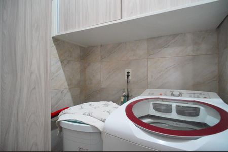 Casa à venda com 290m², 4 quartos e 2 vagasÁrea de Serviço