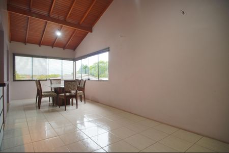 Casa à venda com 290m², 4 quartos e 2 vagasSala de Jantar