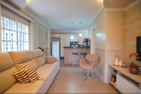 Casa à venda com 290m², 4 quartos e 2 vagasSala 1