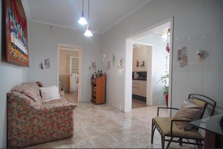 Casa à venda com 290m², 4 quartos e 2 vagasSala 2