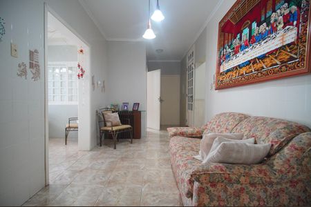 Casa à venda com 290m², 4 quartos e 2 vagasSala 2