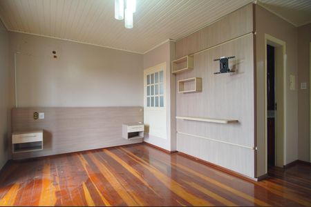 Casa à venda com 290m², 4 quartos e 2 vagasSuíte 2