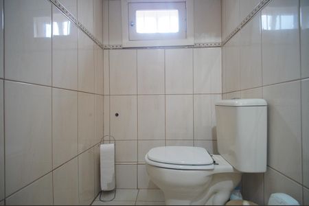 Casa à venda com 290m², 4 quartos e 2 vagasBanheiro da Suíte 1