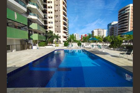 Apartamento para alugar com 84m², 3 quartos e 1 vagaÁrea comum - Piscina