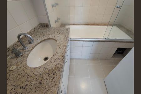 Apartamento para alugar com 84m², 3 quartos e 1 vagaBanheiro Suite