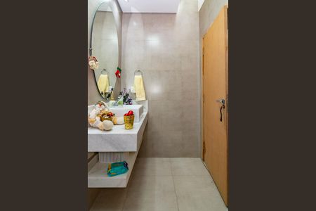 Casa à venda com 580m², 4 quartos e 4 vagasLavabo 2