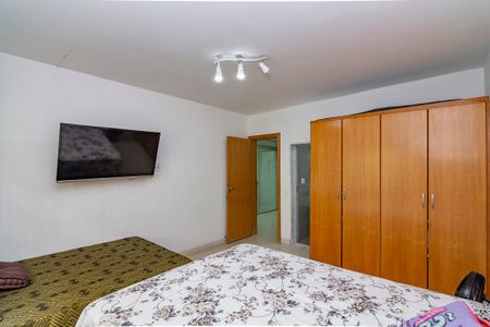 Casa à venda com 580m², 4 quartos e 4 vagasSuíte 4