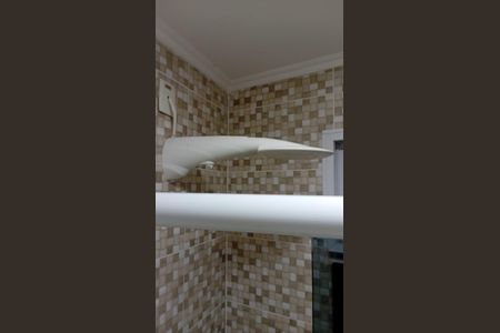 Casa à venda com 80m², 2 quartos e sem vaga Casa à venda com 80m², 2 quartos e sem vagaBanheiro