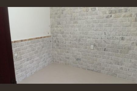 Casa à venda com 80m², 2 quartos e sem vaga Casa à venda com 80m², 2 quartos e sem vagaQuarto