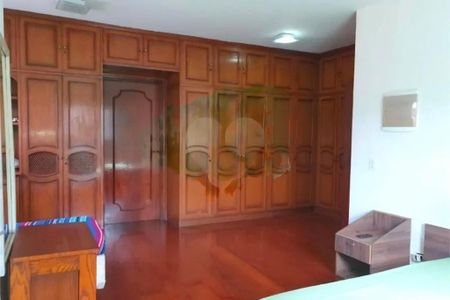 Casa à venda com 4 quartos, 383m² em Jardim Bonfiglioli, São Paulo