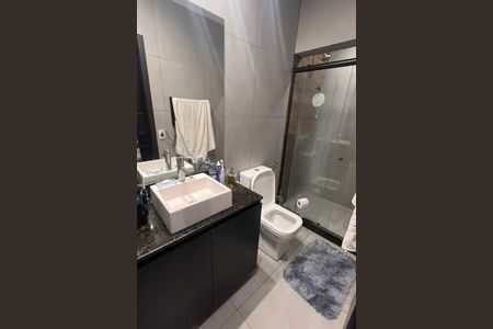 Apartamento à venda com 65m², 2 quartos e 1 vaga