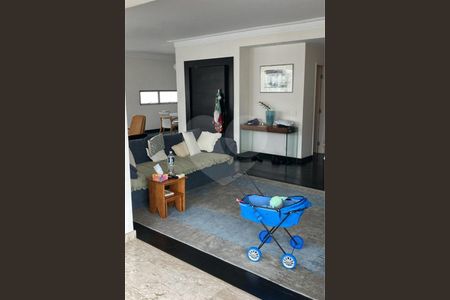 Apartamento à venda com 3 quartos, 240m² em Jardim Paulista, São Paulo