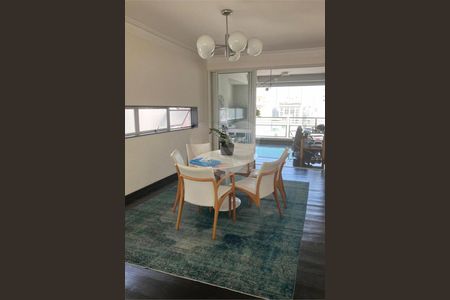 Apartamento à venda com 3 quartos, 240m² em Jardim Paulista, São Paulo