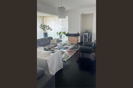Apartamento à venda com 3 quartos, 240m² em Jardim Paulista, São Paulo