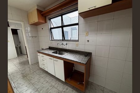 Apartamento para alugar com 225m², 3 quartos e 3 vagas Apartamento para alugar com 225m², 3 quartos e 3 vagasCozinha