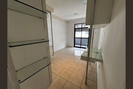 Apartamento para alugar com 225m², 3 quartos e 3 vagas Apartamento para alugar com 225m², 3 quartos e 3 vagasSuíte