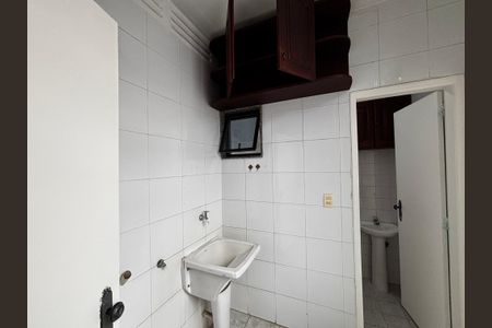 Apartamento para alugar com 225m², 3 quartos e 3 vagas Apartamento para alugar com 225m², 3 quartos e 3 vagasÁrea de Serviço