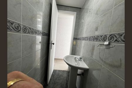 Apartamento para alugar com 225m², 3 quartos e 3 vagas Apartamento para alugar com 225m², 3 quartos e 3 vagasLavabo