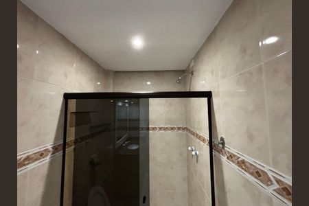 Apartamento para alugar com 225m², 3 quartos e 3 vagas Apartamento para alugar com 225m², 3 quartos e 3 vagasBanheiro