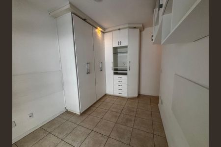 Apartamento para alugar com 225m², 3 quartos e 3 vagas Apartamento para alugar com 225m², 3 quartos e 3 vagasQuarto 2