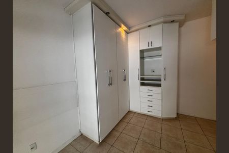 Apartamento para alugar com 225m², 3 quartos e 3 vagas Apartamento para alugar com 225m², 3 quartos e 3 vagasQuarto 2