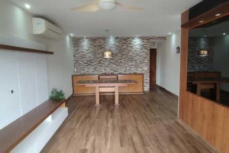 Apartamento à venda com 4 quartos, 128m² em Tijuca, Rio de Janeiro