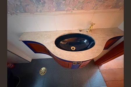 Apartamento à venda com 146m², 4 quartos e 2 vagasLavabo