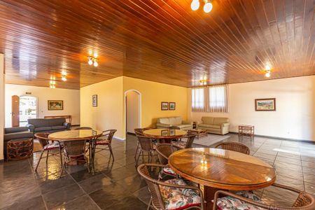 Apartamento à venda com 146m², 4 quartos e 2 vagasÁrea comum - Salão de festas