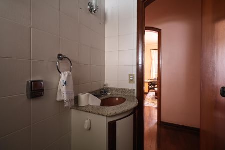 Apartamento à venda com 146m², 4 quartos e 2 vagasBanheiro