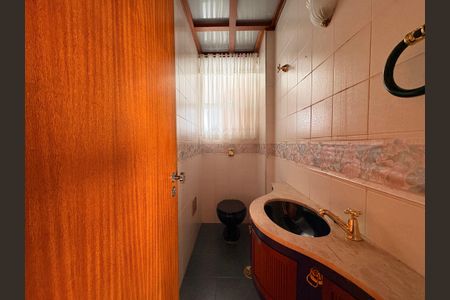 Apartamento à venda com 146m², 4 quartos e 2 vagasLavabo 