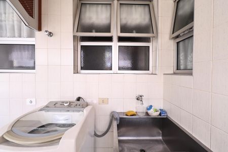 Apartamento à venda com 146m², 4 quartos e 2 vagasLavanderia