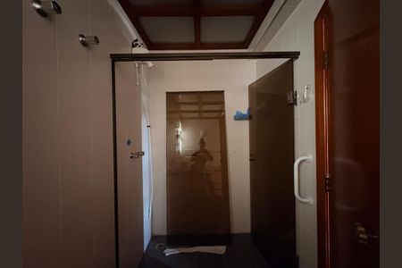 Apartamento à venda com 146m², 4 quartos e 2 vagasBanheiro da suíte 