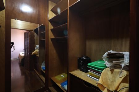 Apartamento à venda com 146m², 4 quartos e 2 vagasCloset da suíte 