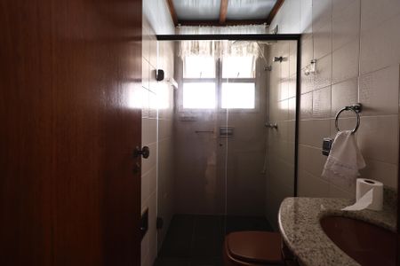 Apartamento à venda com 146m², 4 quartos e 2 vagasBanheiro 