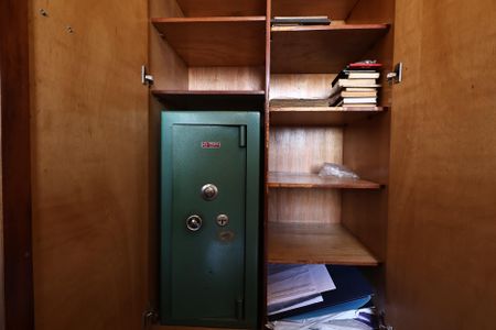 Apartamento à venda com 146m², 4 quartos e 2 vagasQuarto 3